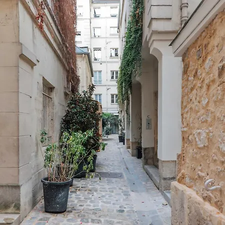 Fully Equipped Modern Cocoon Heart Of Marais *